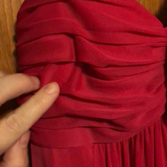 Betsey and Adam Gorgeous Hot Pink Gown - Picture 3 of 9